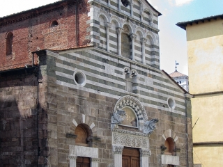 Lukka, Chiesa di San Giusto - Podróże ze smakiem