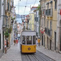 Atrakcje dla dzieci w Lizbonie - Elevador da Bica